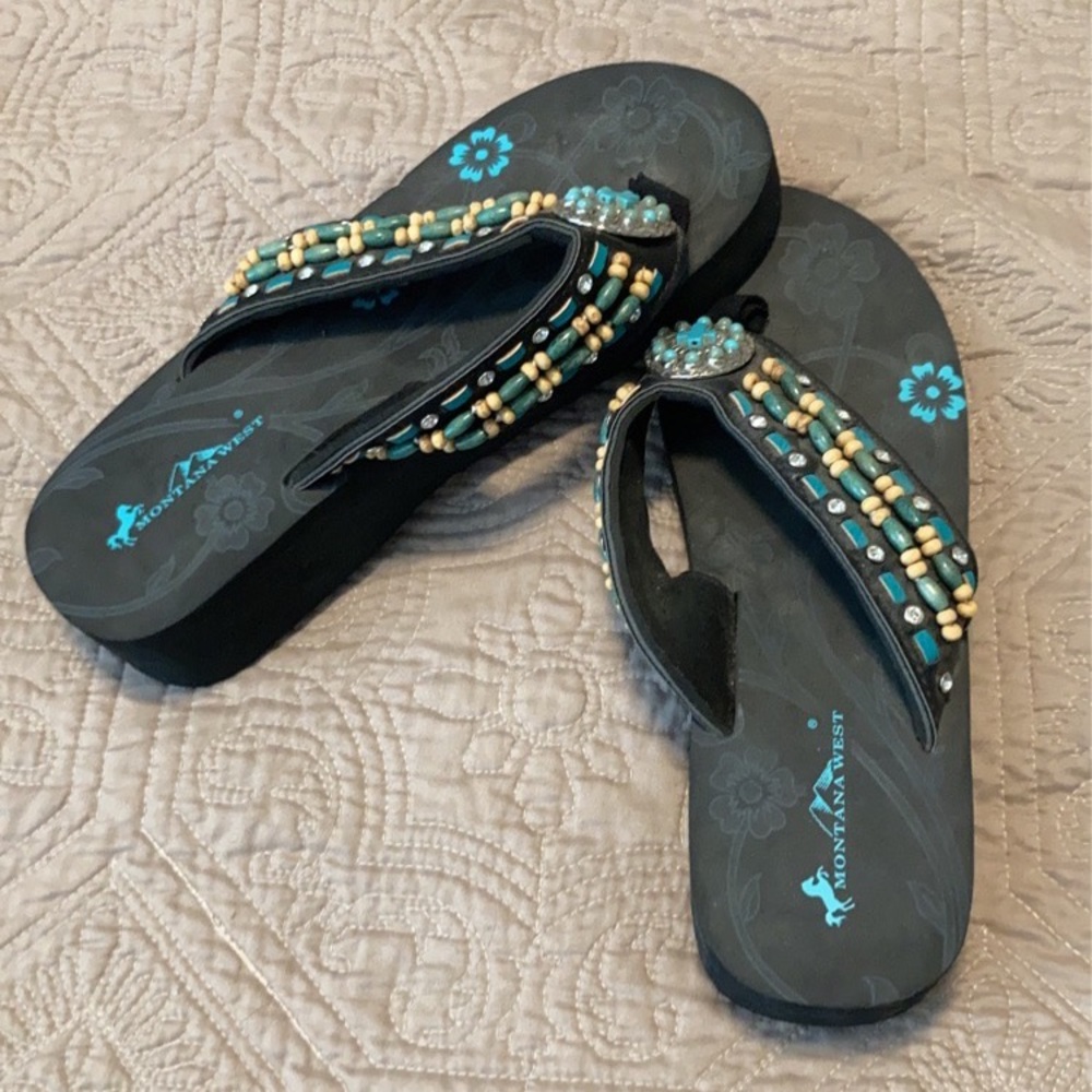 Montana West Wedged Sandals - 10